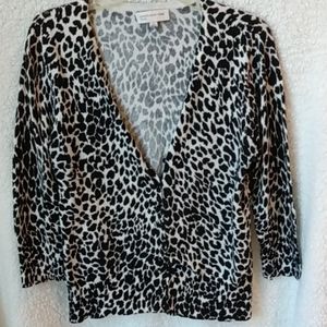 Jones New York sport v-neck sweater